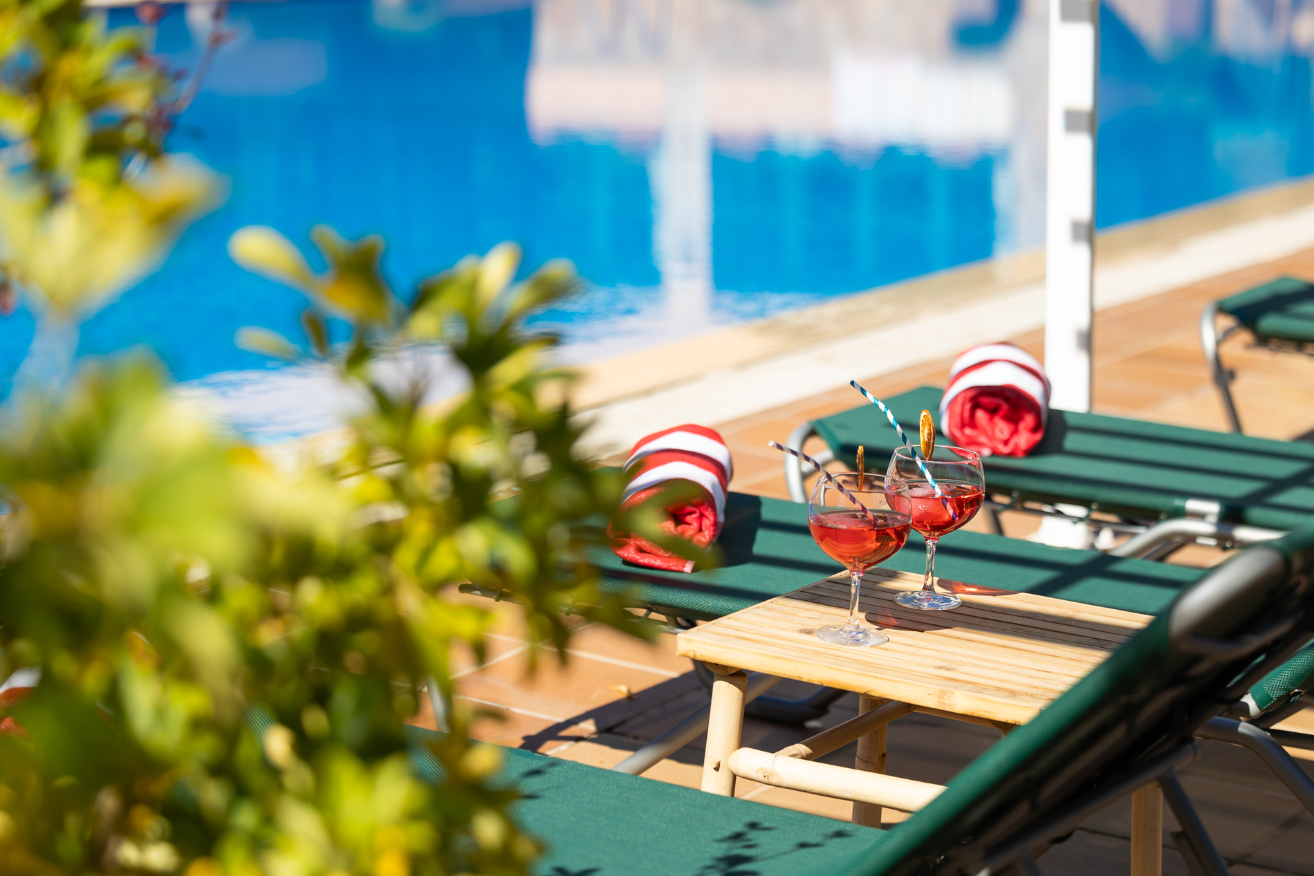 day pass with cocktail