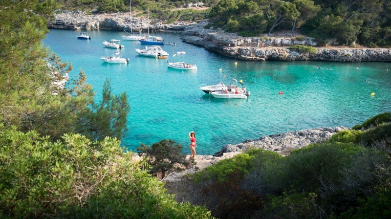 Explore the best beaches and coves in Mallorca