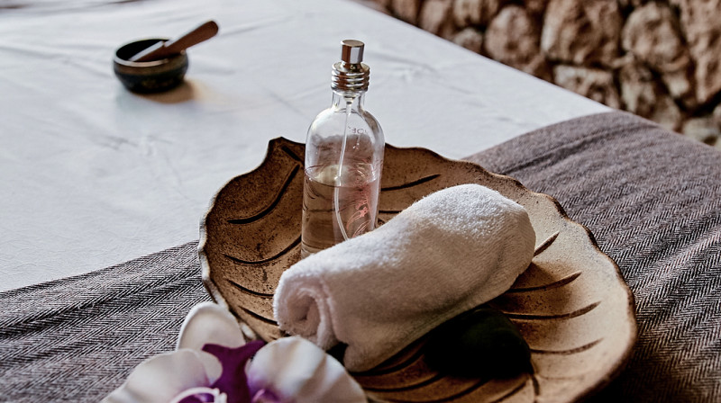 Fussion of Three Massages & GinTonic
