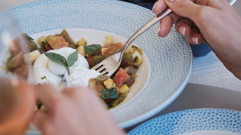 Day Pass en Rooftop con Spa & Almuerzo en El Vicenç de la Mar