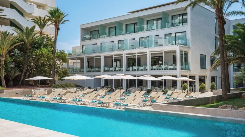 The Best Experiences & Gift Vouchers from Iberostar Cala Millor