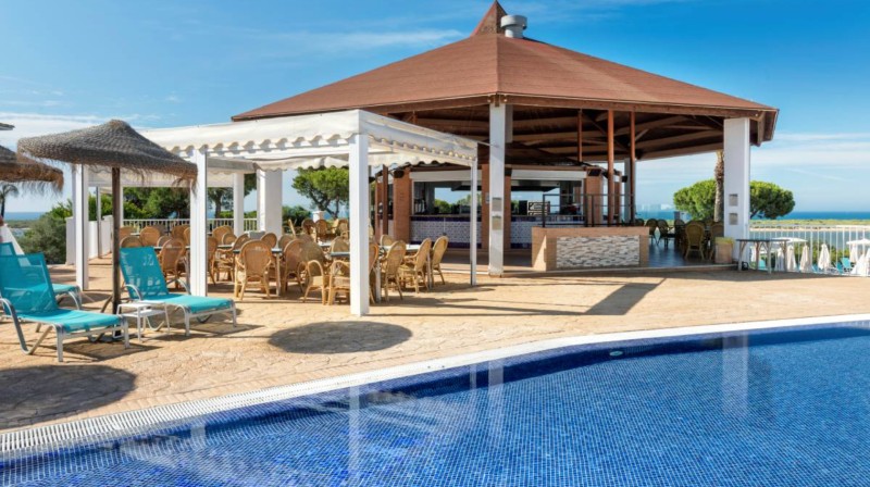 Bar Garden Playa Natural