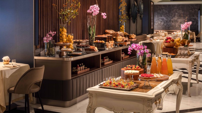 anantara palazzo naiadi rome la fontana breakfast setup