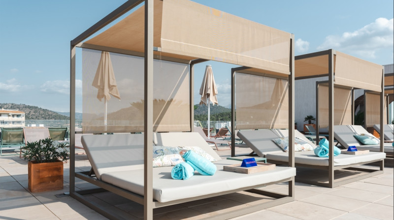 SHALLOW Sun Club by INNSIDE