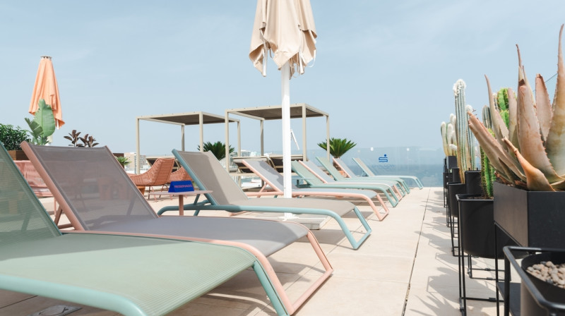 SHALLOW Sun Club by INNSIDE