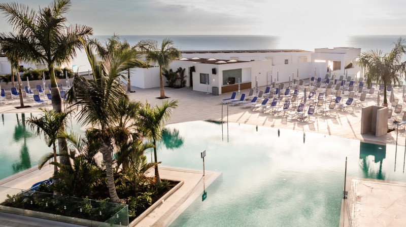 Servatur Puerto Azul Piscina Day Pass