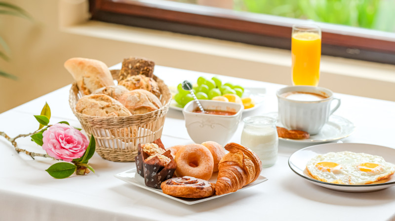 Indiana Boutique Hotel Desayuno