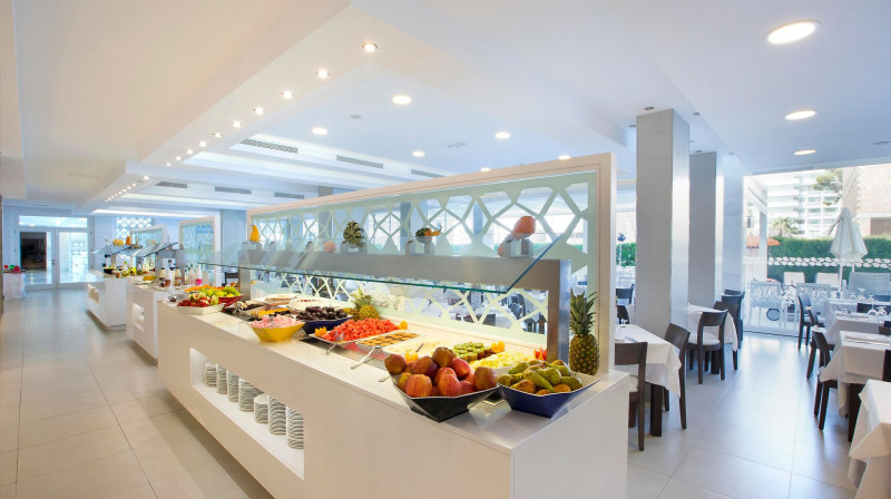 Mar Hotels Playa de Muro Suites 