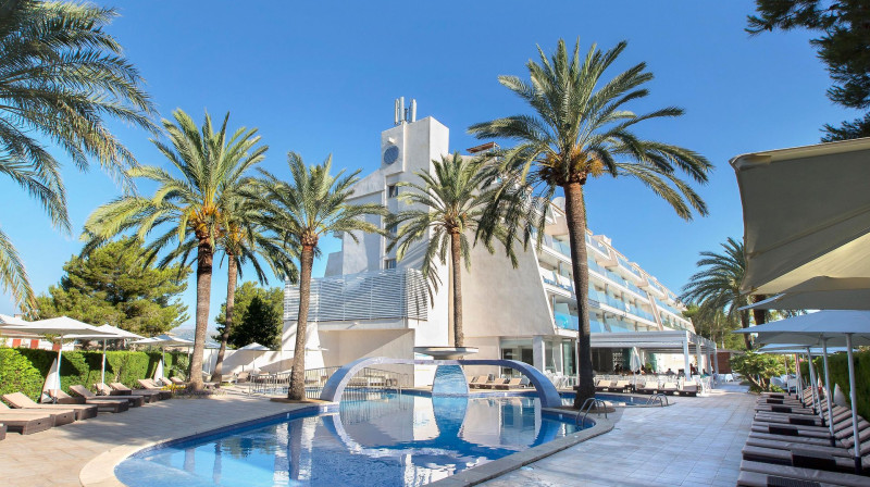 Mar Hotels Playa de Muro Suites