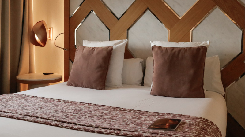 Cama