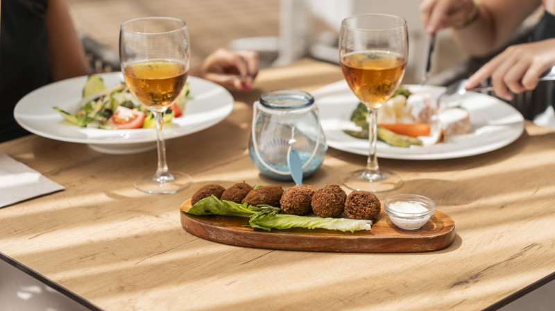 Amic Horizonte Gastronomía