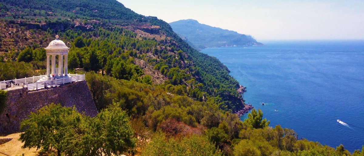 Romantic plans in Mallorca