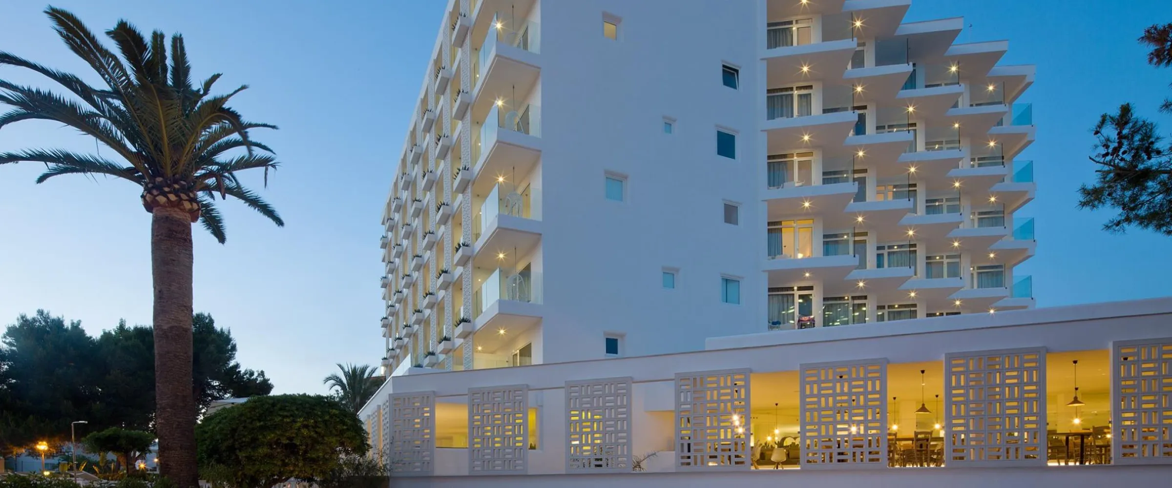 Hotel iluminado