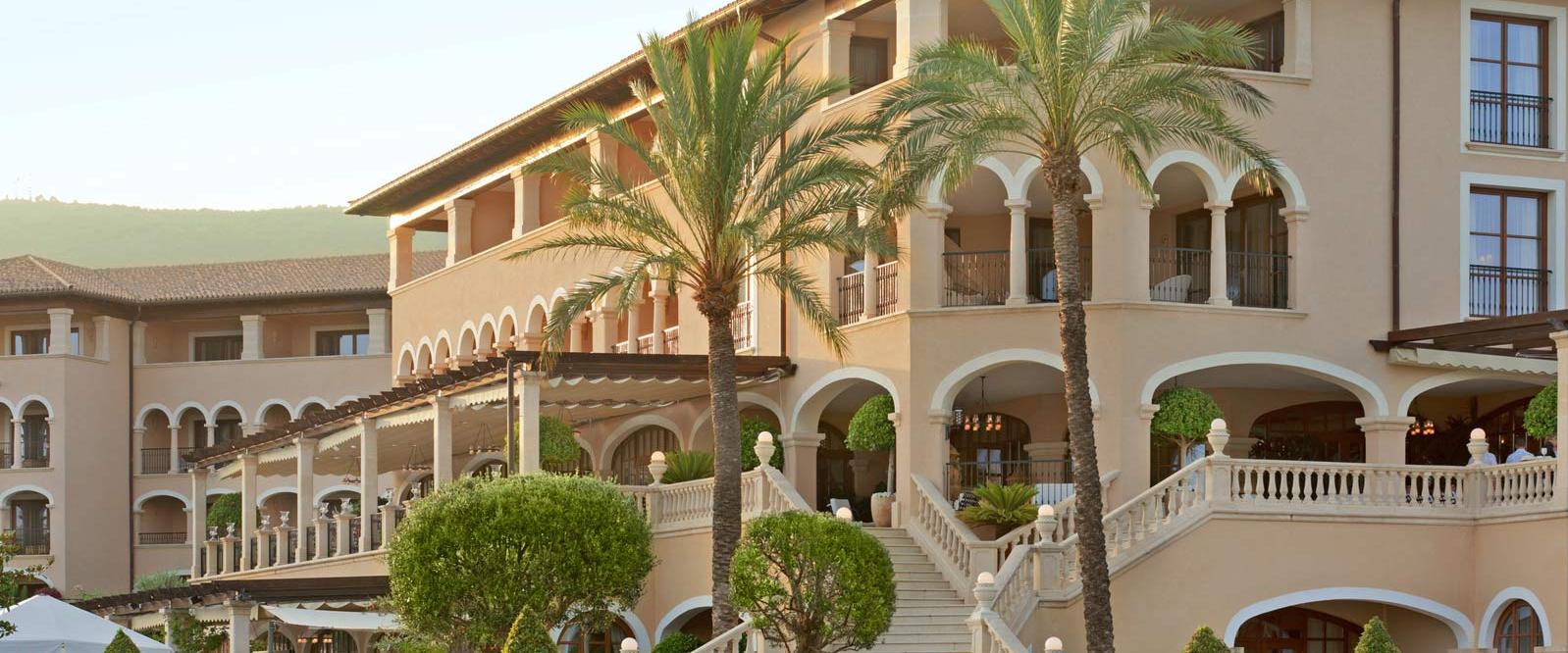 st regis mardavall