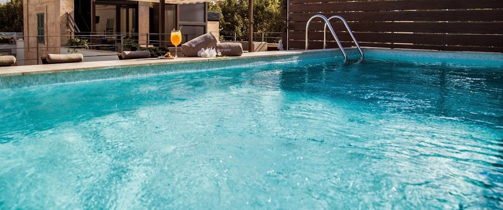 roof top pool