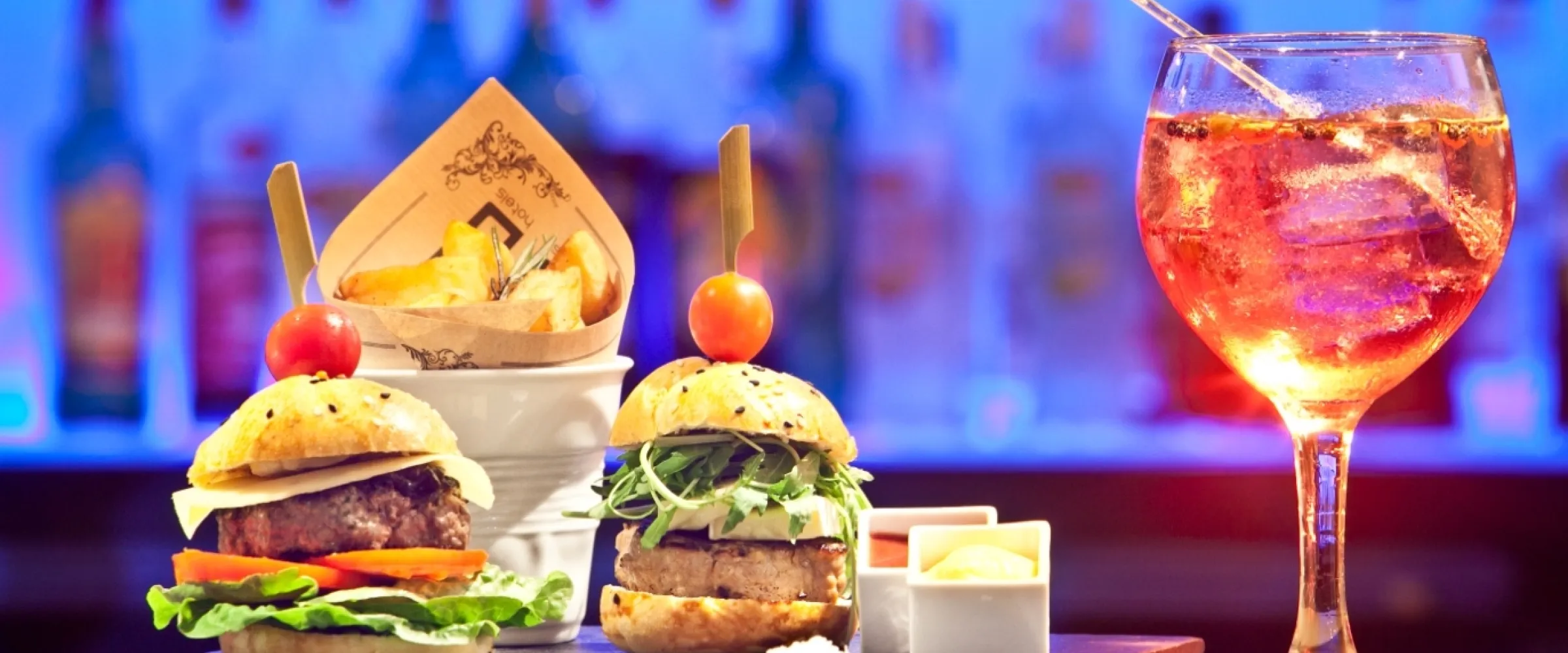 Cena Burger Meets Gin 