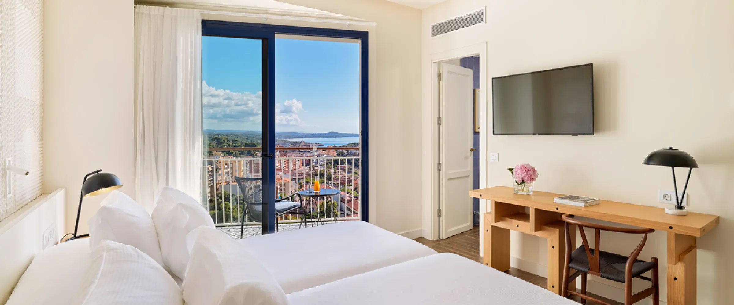 Romantic Getaway: 1 Night Stay with Tasting Menu & Massage for two