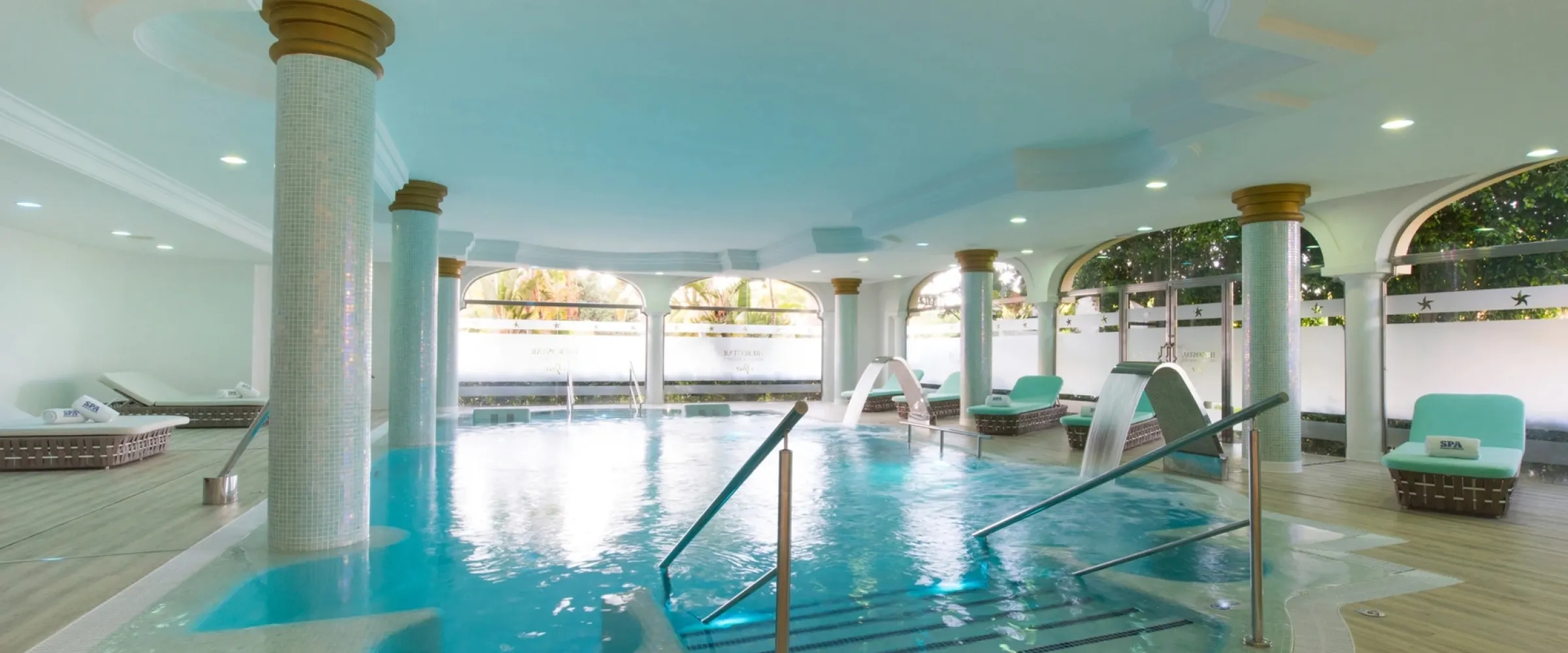 Hydrowellness Access & Buffet Breakfast