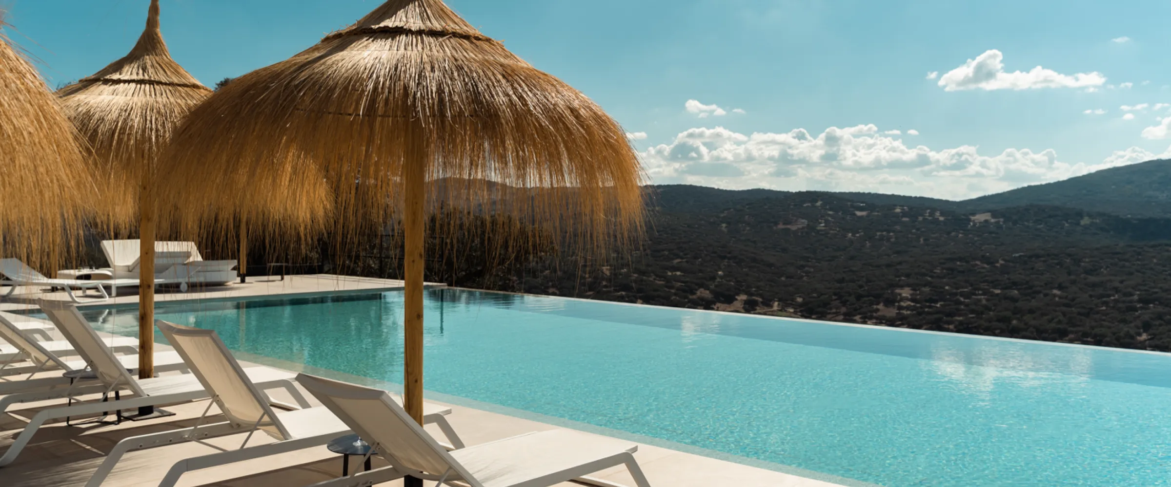 Hotel Desconecta2 pool