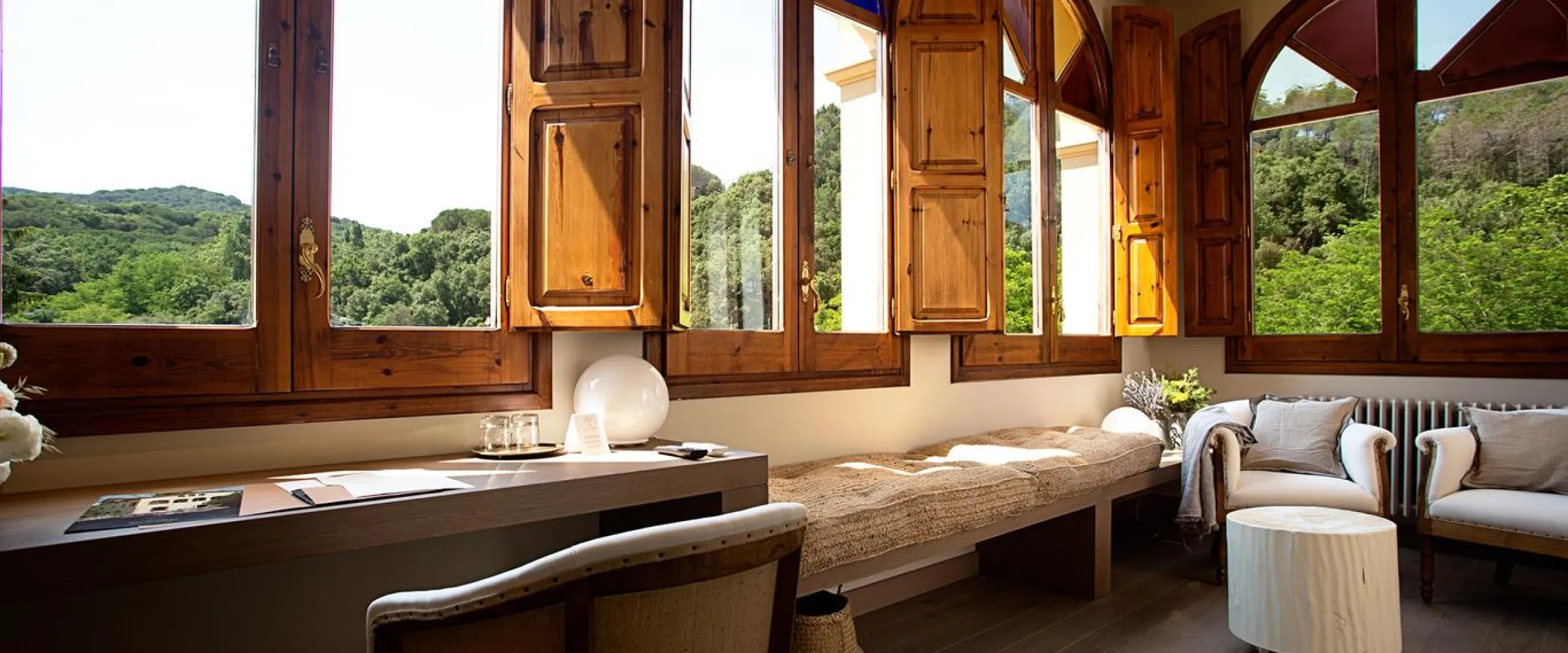 Experiences and Gift Vouchers From Luxury Hotels In Vallromanes.
