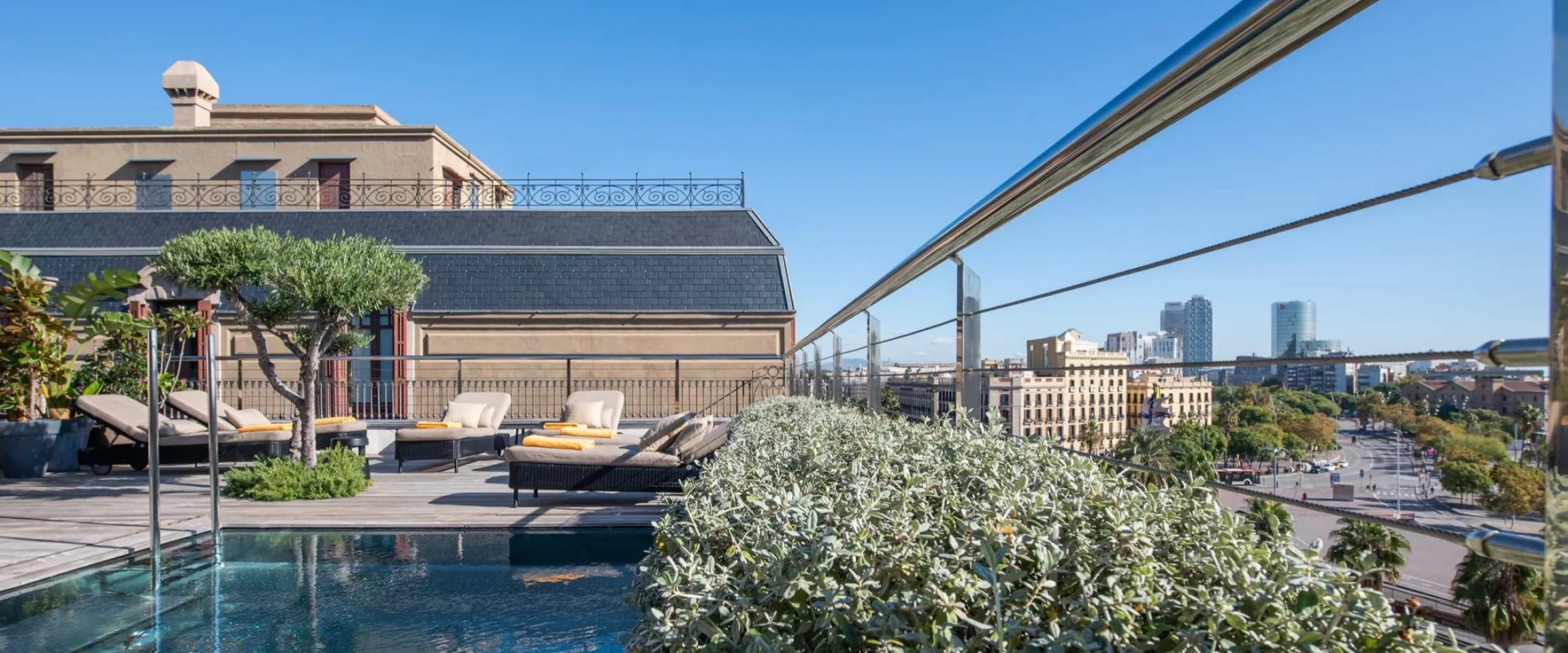 Experiences and Gift Vouchers From Luxury Hotels In Ciutat Vella.