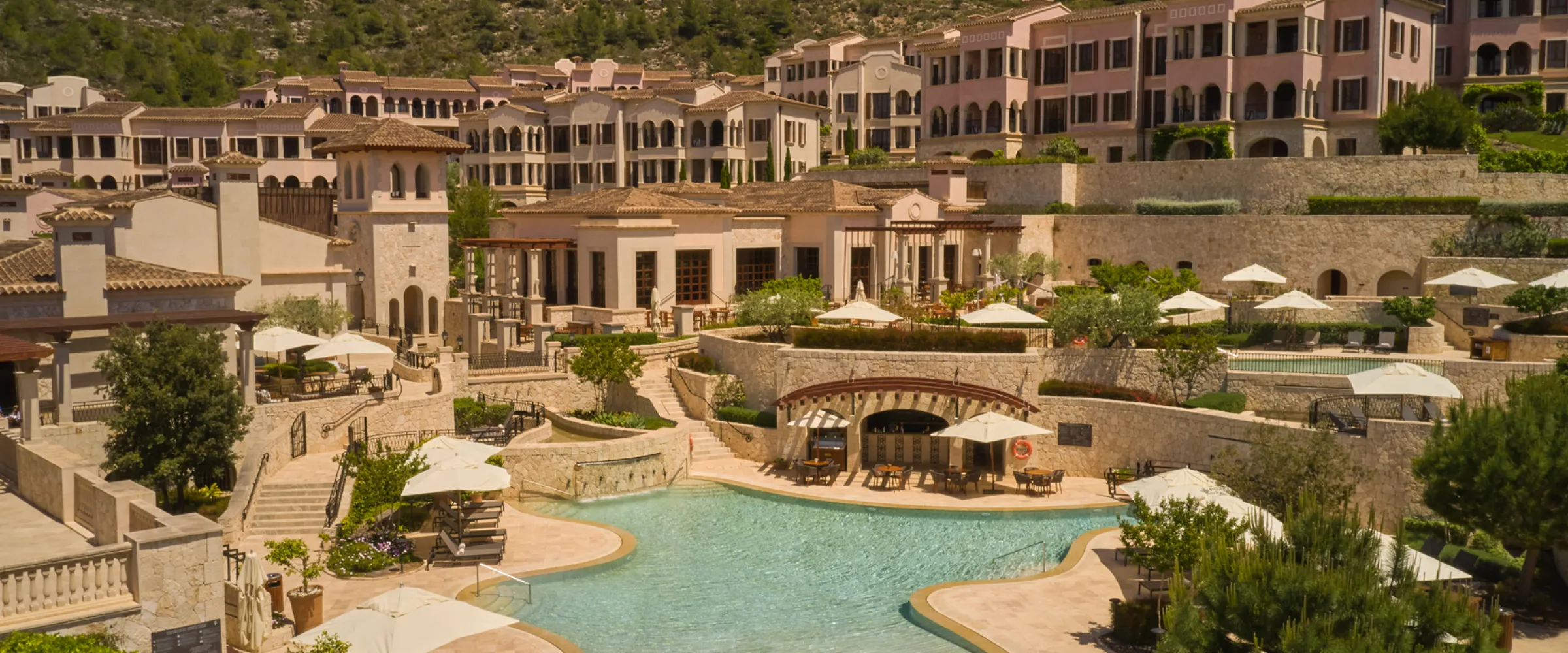 Restaurant and stay