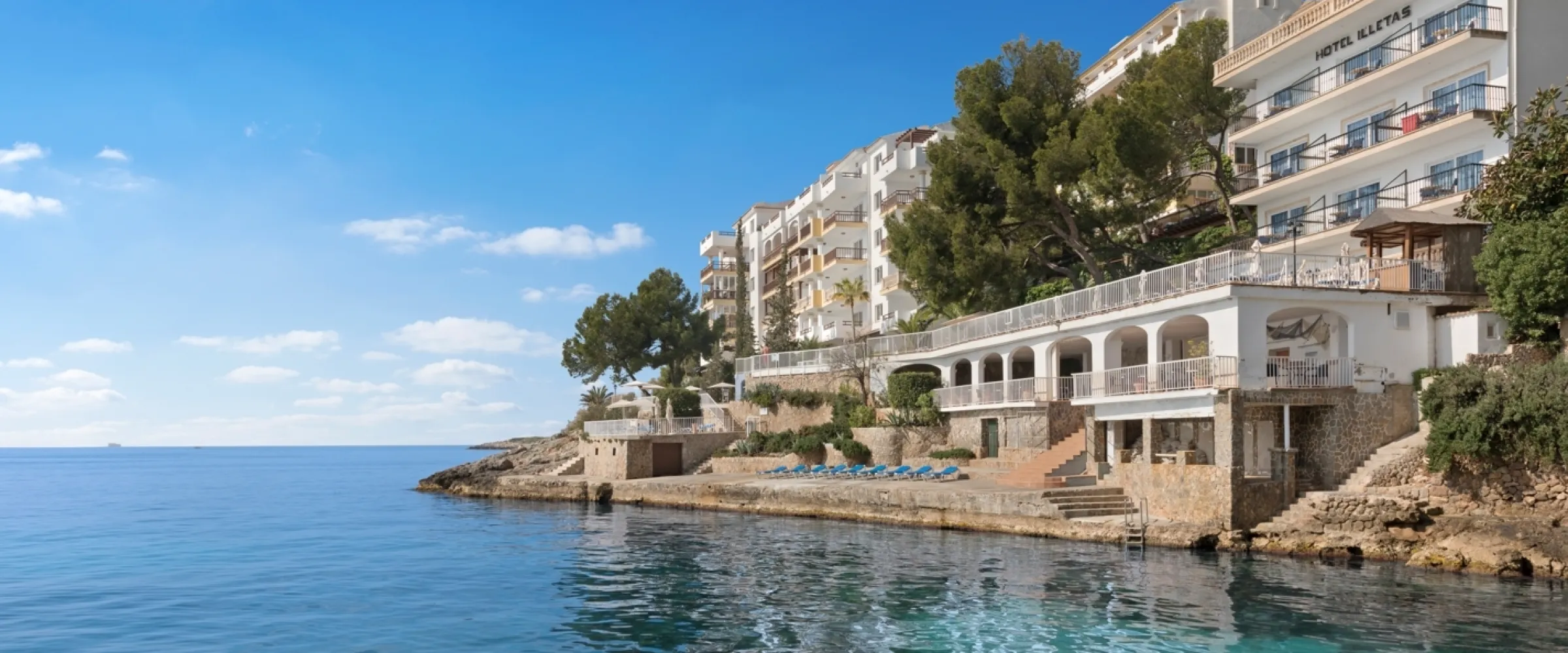 The Best Experiences & Gift Vouchers from Roc Illetas