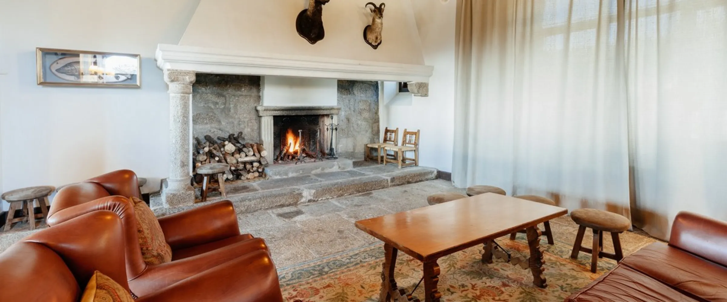 Parador de Gredos Zonas Comunes