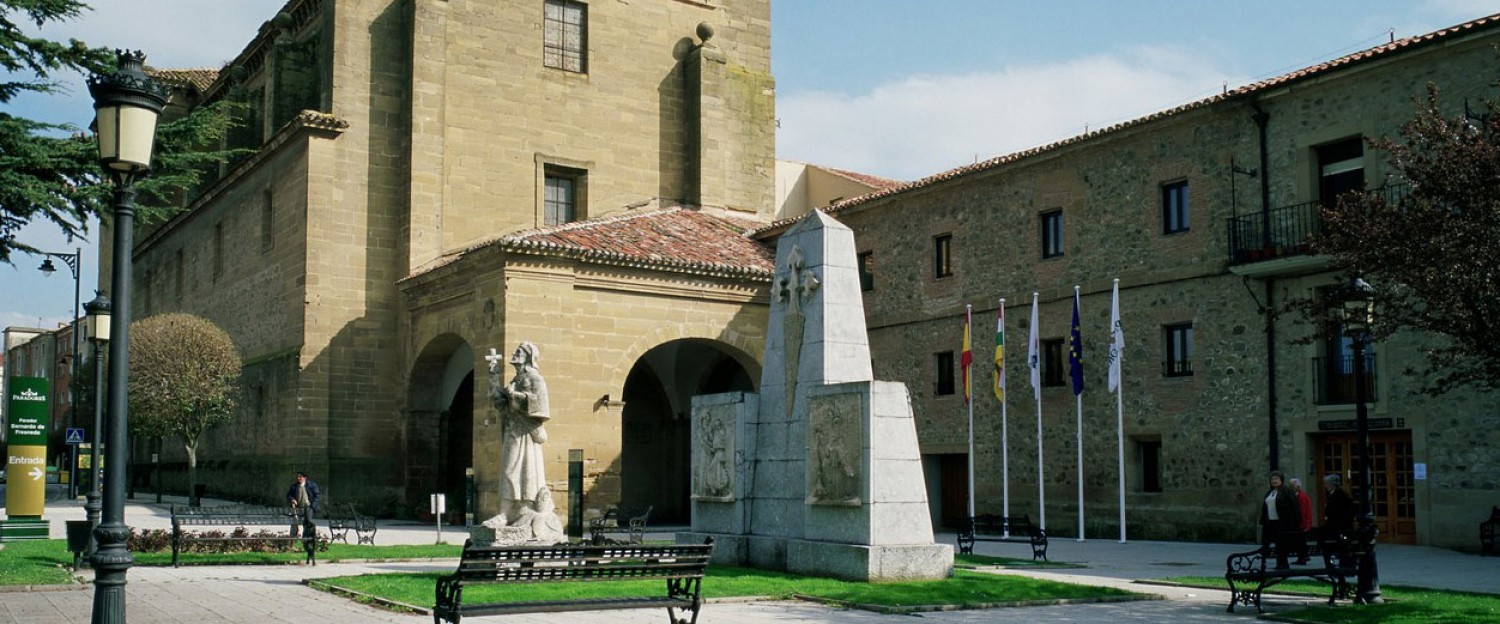 Parador De Santo Domingo Bernardo De Fresneda Exterior