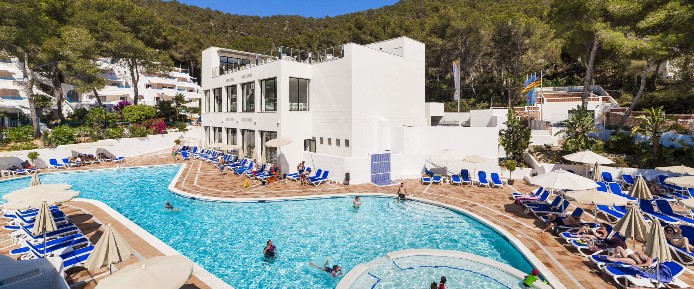 globales montemar piscina