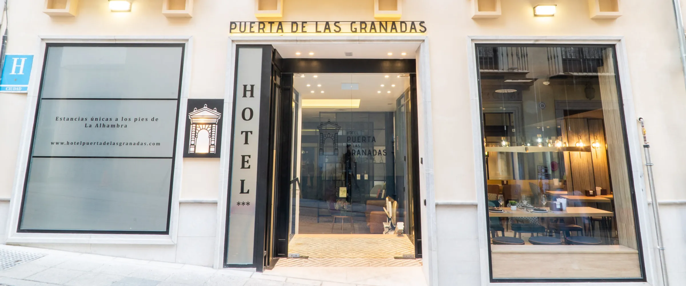 puerta de las granadas