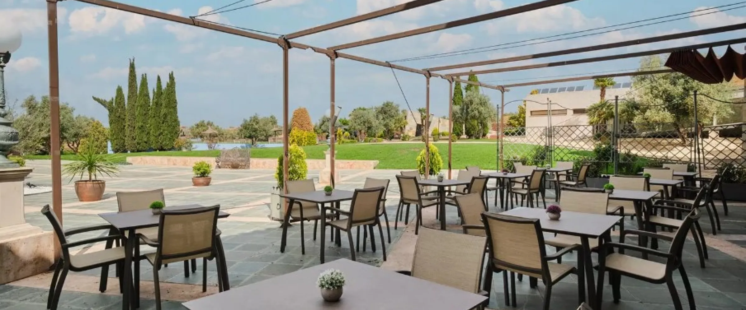 Villa Nazules Restaurante