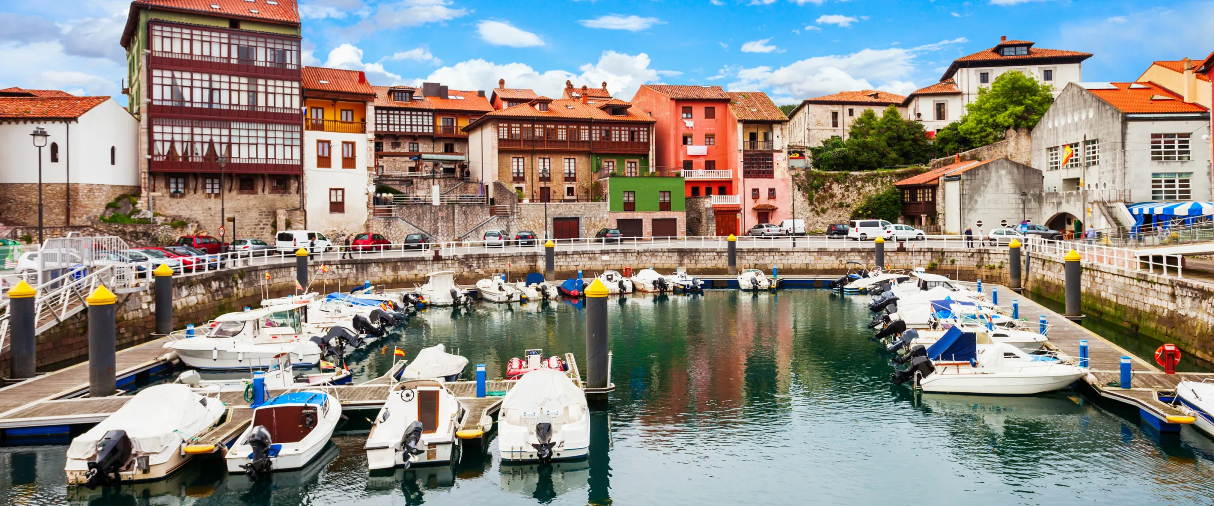 Llanes