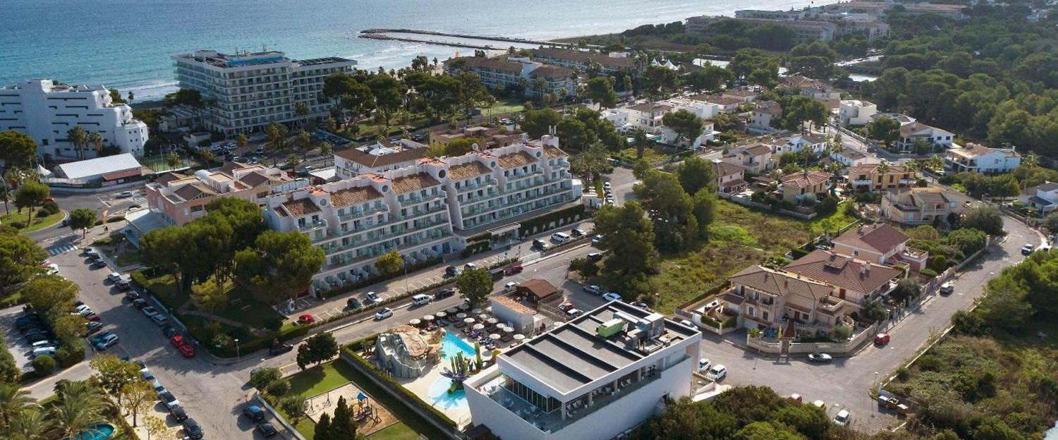 Mar Hotels Playa de Muro Suites