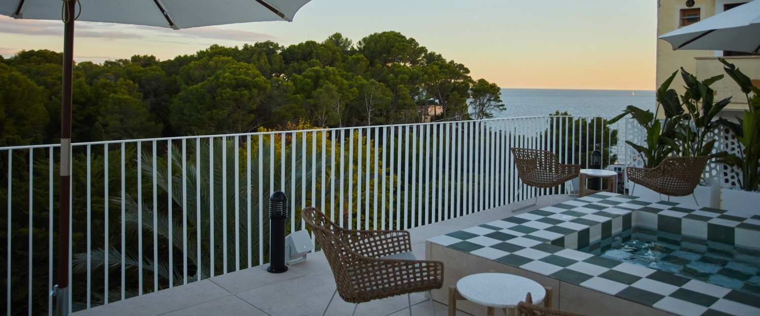 Belle Marivent Mediterranean Petit Hotel 