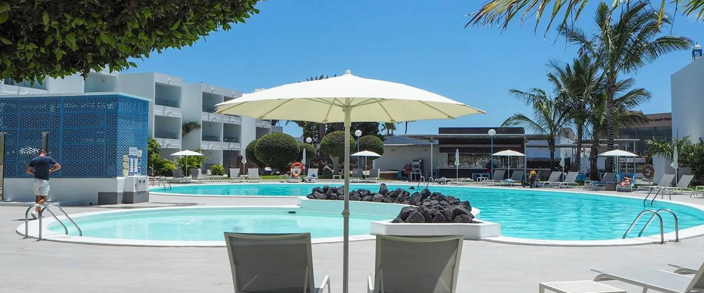  Beach Mate Resorts