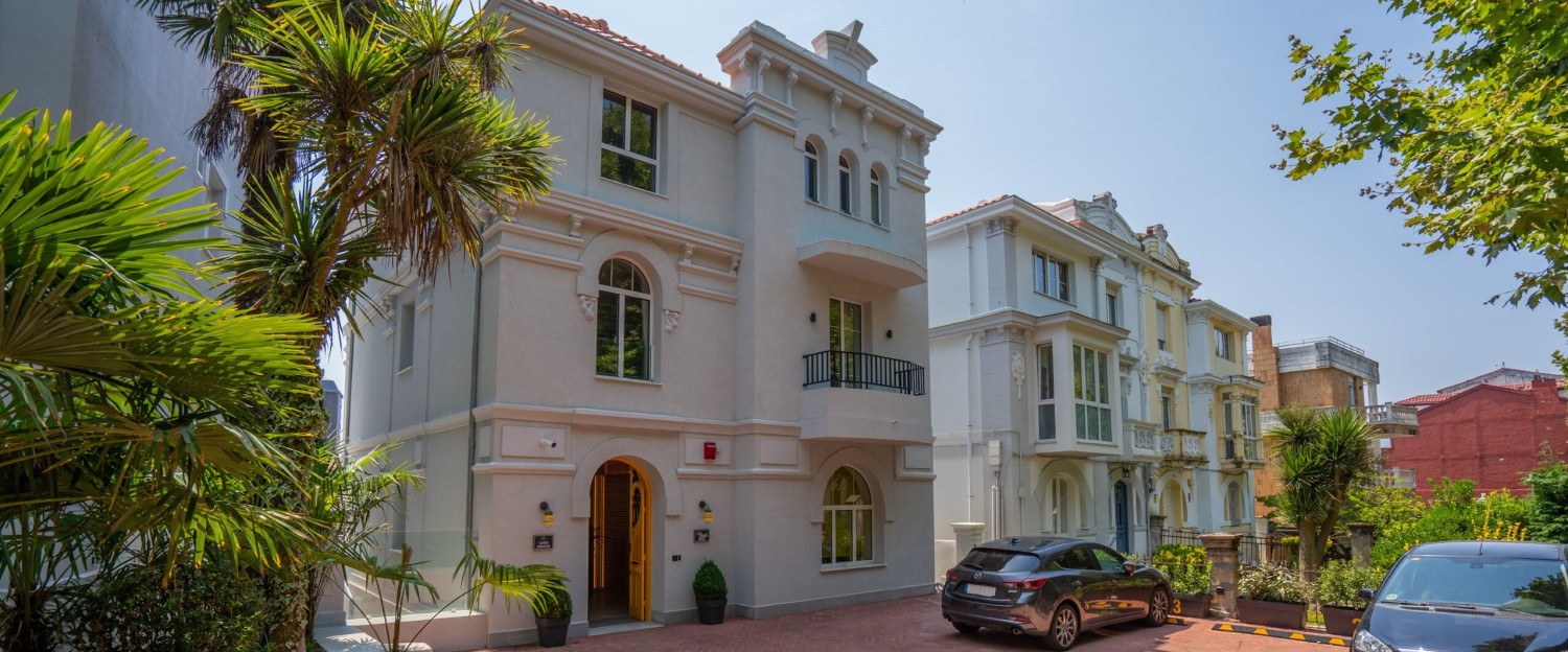 Bahía Suites