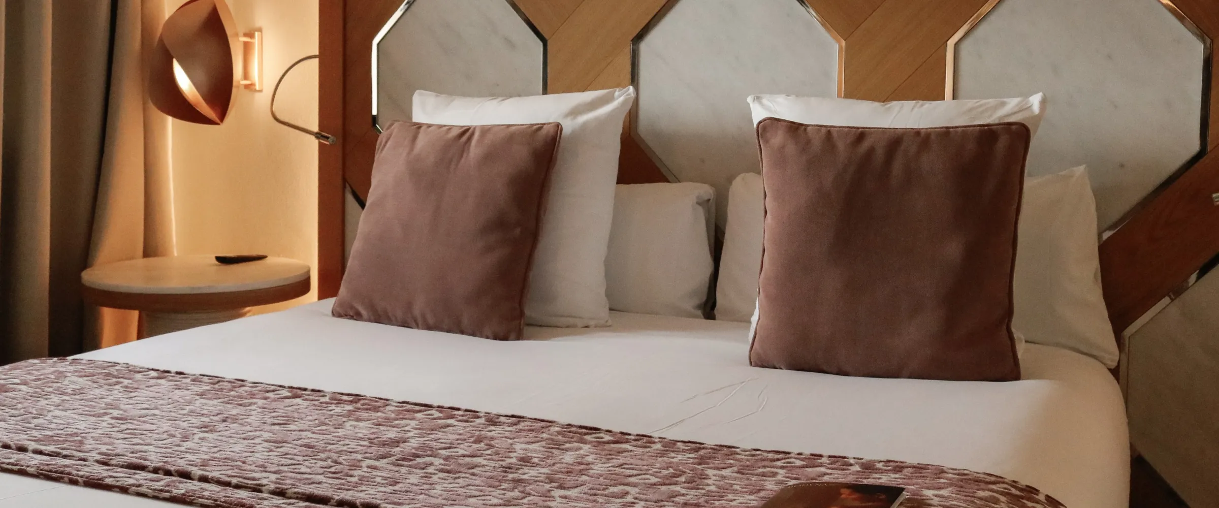 Cama