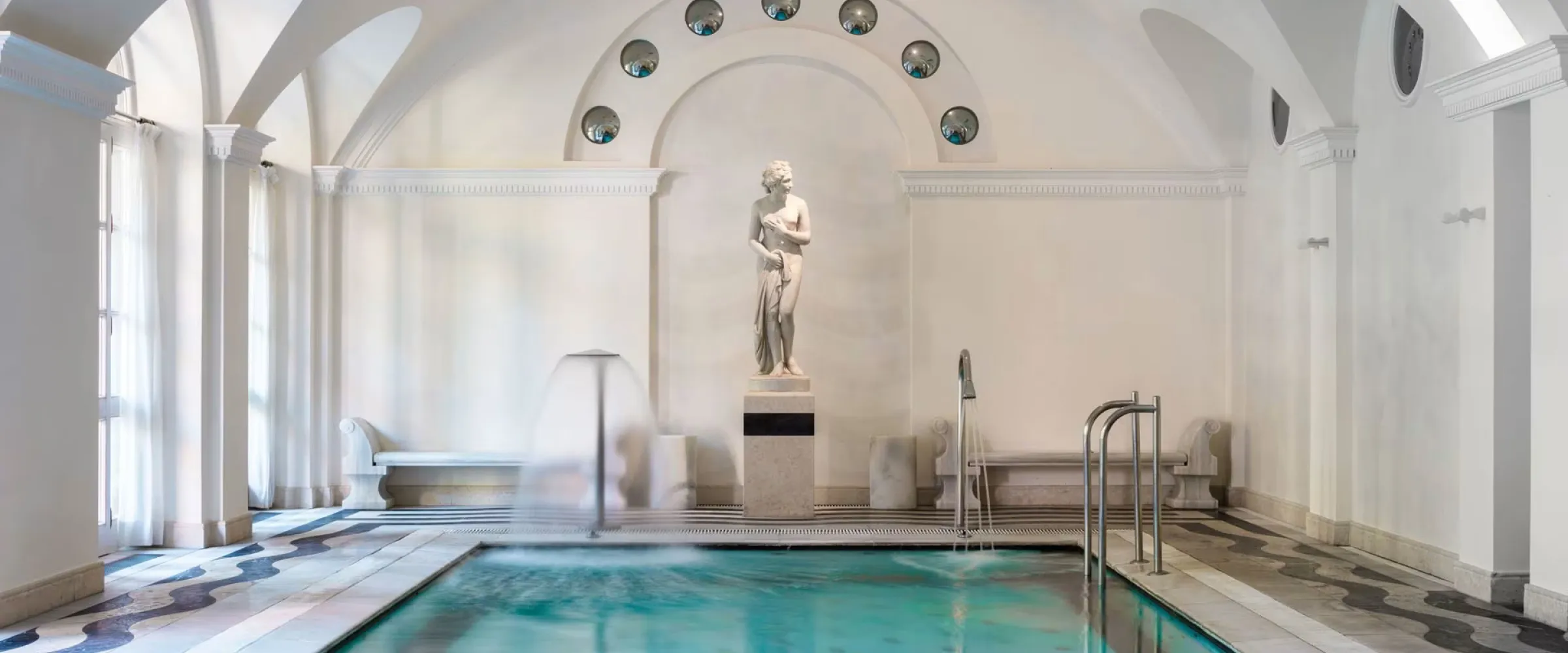 Anantara Villa Padierna